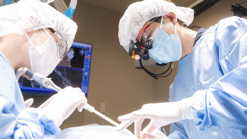 インプラント手術